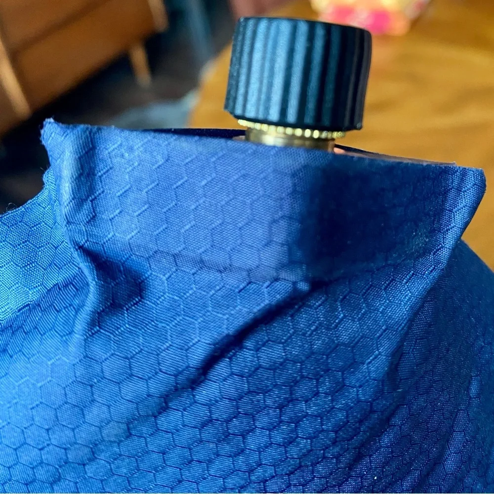 Grand Trunk Blue inflatable Travel Pillow